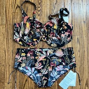 Black print bikini top